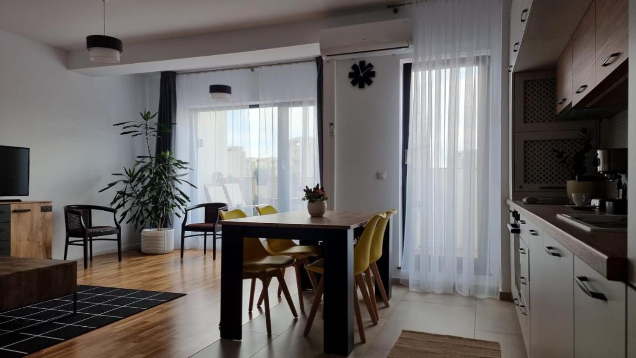 Penthouse Cosmopolit Lejlighed Braşov Eksteriør billede