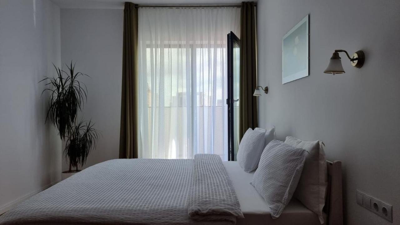 Penthouse Cosmopolit Lejlighed Braşov Eksteriør billede